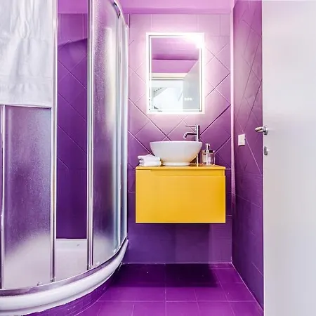 Private Parking Loft Di Design In Pieno Centro Appartement Livourne