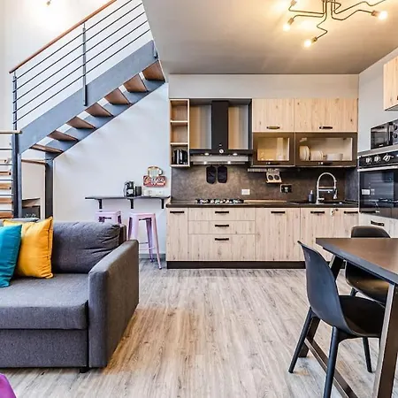 Private Parking Loft Di Design In Pieno Centro *